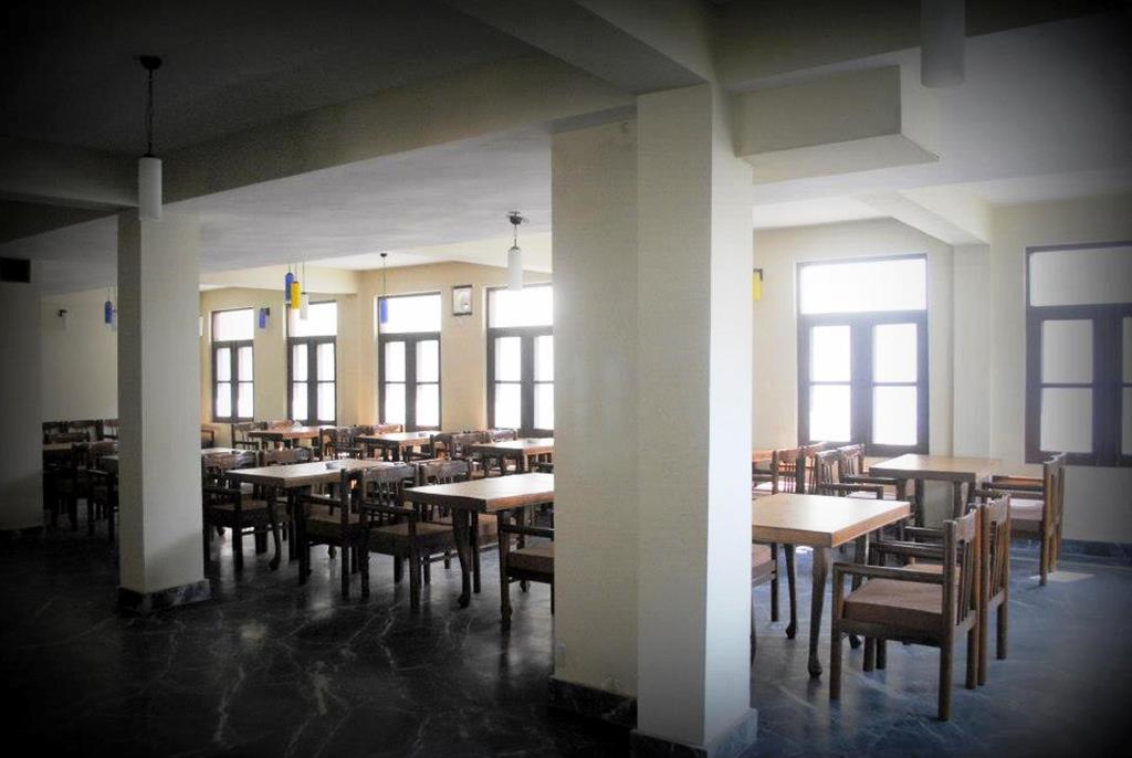 Hotel Welcome Residency Сринагар Экстерьер фото