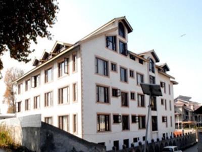 Hotel Welcome Residency Сринагар Экстерьер фото